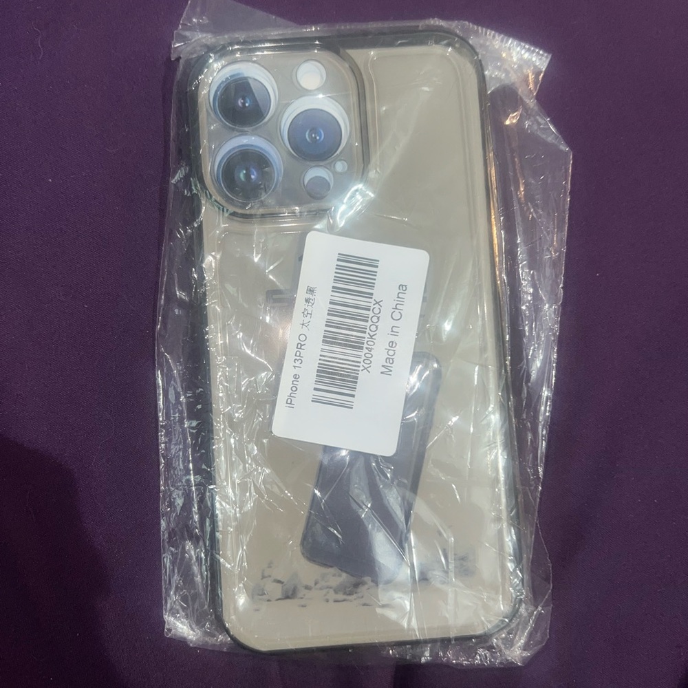 iphone 13 pro case NWT